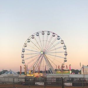 Meet your Posher, Lindsey